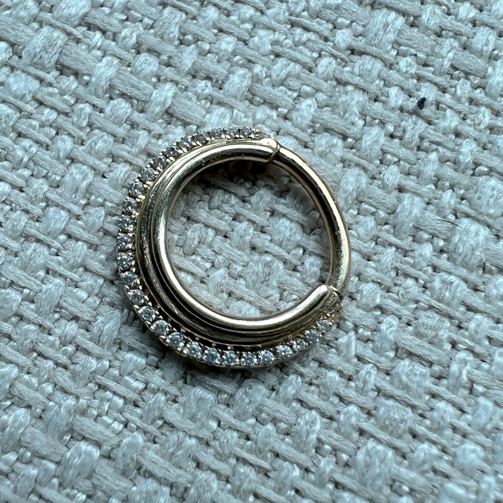 14k Yellow Gold 16g Maria Tash CZ Dhara Clicker in 9.5mm